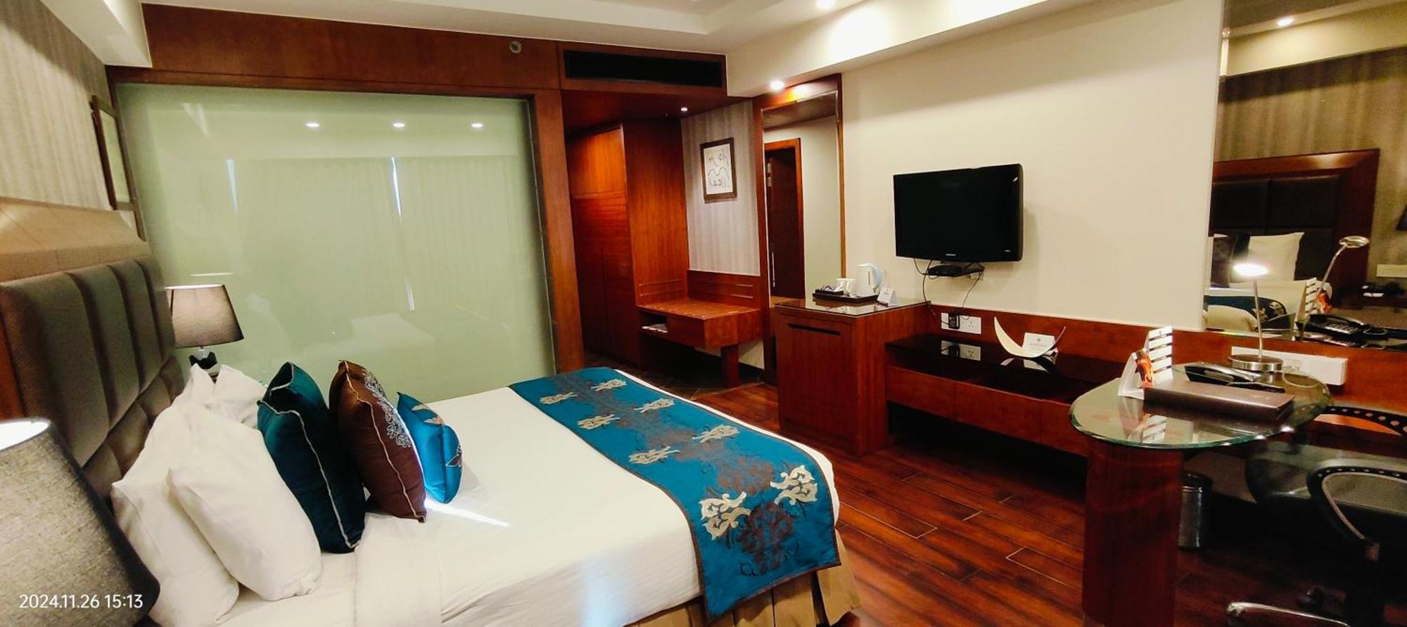 Marina- Shimla First Designer Boutique Hotel Экстерьер фото